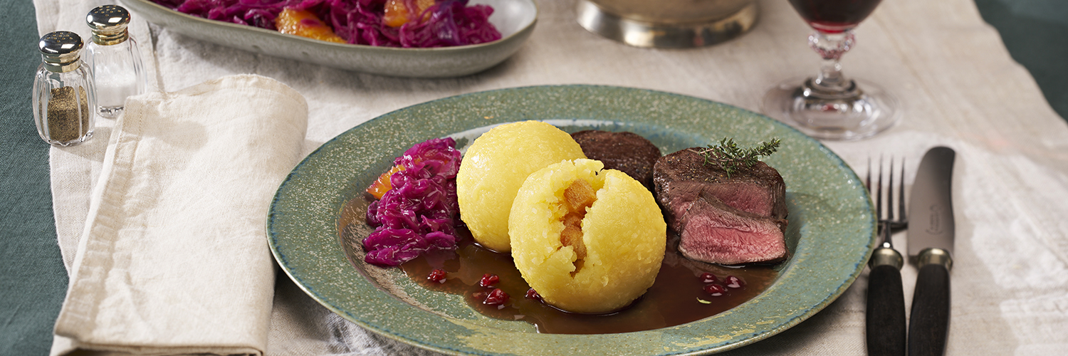 Hirschsteaks mit Kartoffelknödel | Burgis