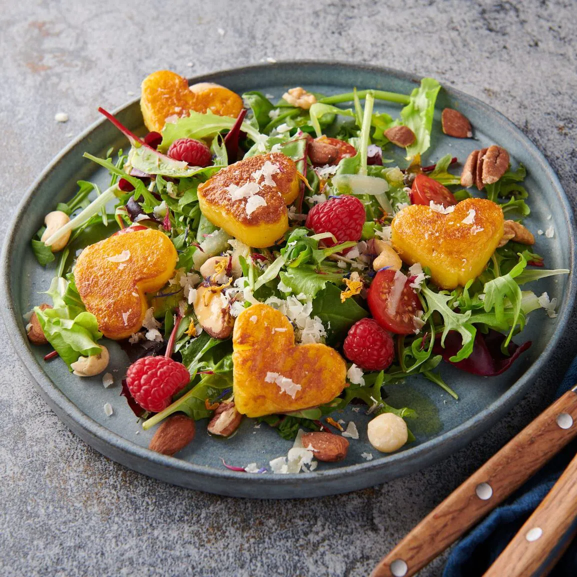 Sommersalat mit Herzelinos